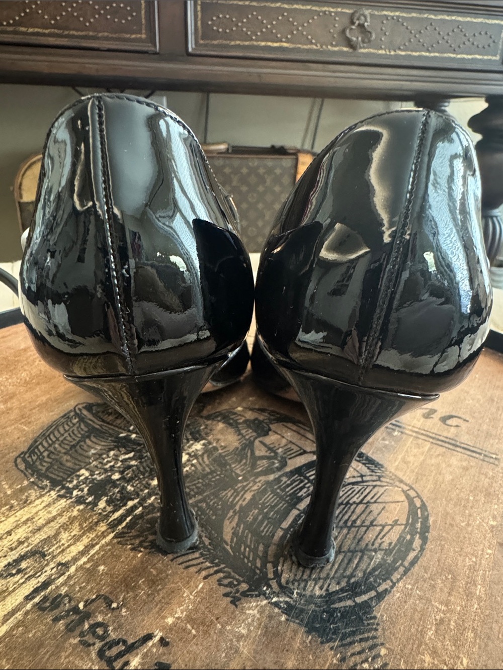 Manolo Blahnik Black Patent Mary Jane Heeled Sandals - Picture 5 of 15